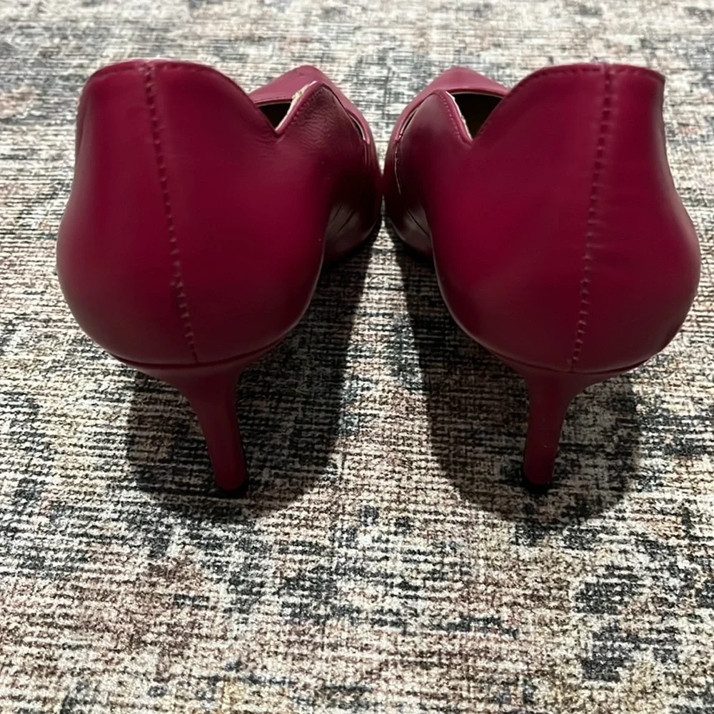 Heels - Picture 3 of 6